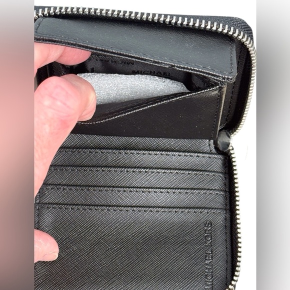 Michael Kors Continental Signature MK Pattern Textured Black Zip Wallet NWT - Picture 4 of 7